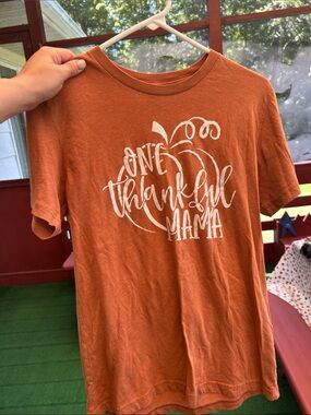 Rust Orange "One Thankful Mama" Graphic Tee